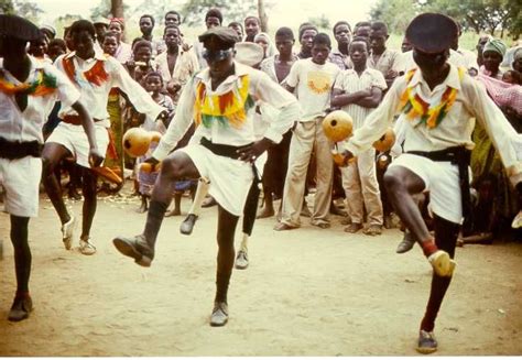 Zambiatraditional Dance Our People Pinterest