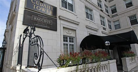 Downtown Milwaukee restaurant Bacchus will close for renovations