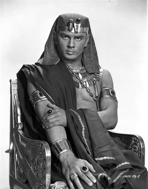 yul brynner in an egyptian costume photo print 8 x 10