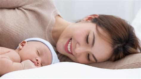 Bunda Perlu Tahu 7 Kebutuhan Ibu Selama Masa Nifas