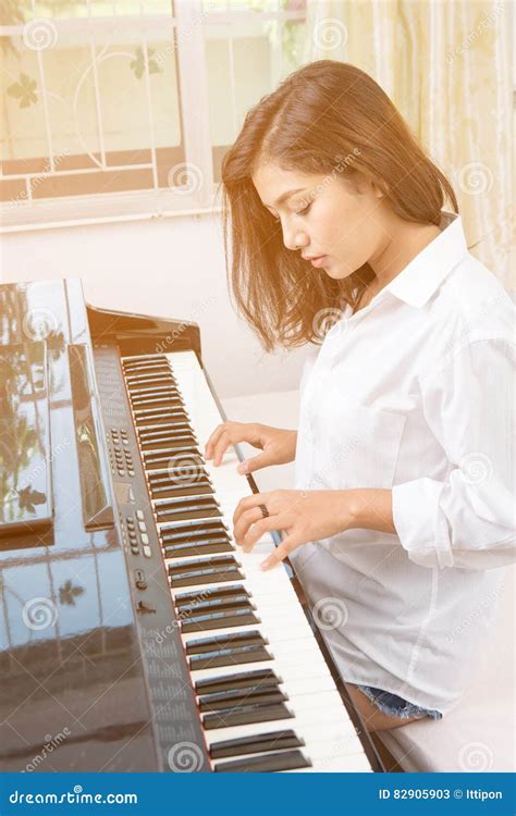 Beautiful Asian Woman Playing Piano Stock Image Image Of Learn