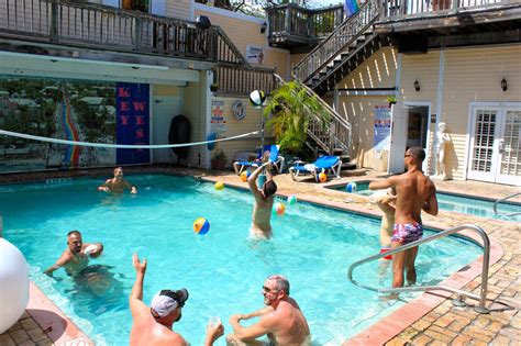 10 Sizzling Key West Hotel Pools To Maximize Your Sunbathing And