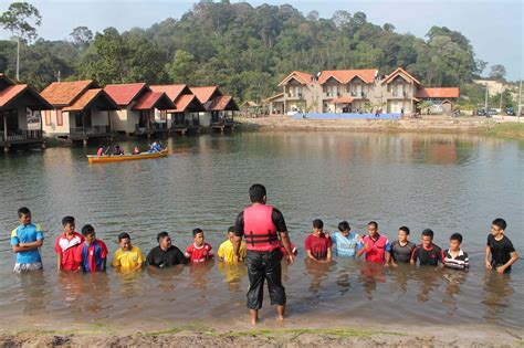 Find best hotels to stay in mersing, rm. PORTAL RASMI SMK BENUT