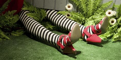 10 Things You Never Noticed About The Wizard Of Oz Huffpost