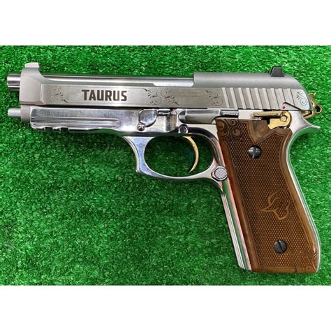 Taurus Pt 92 9mm 17rnd 2 Mag Limited Edition Stainless Steel Pistol