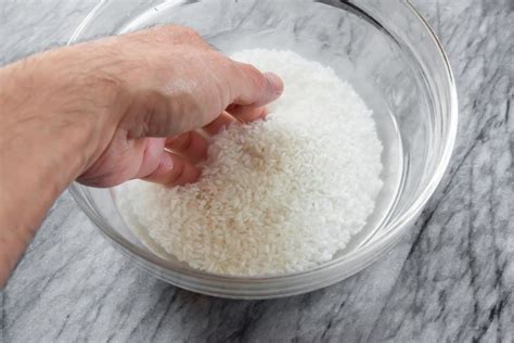How To Rinse Rice Two Methods