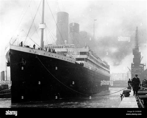 Rms Titanic Sinking Hi Res Stock Photography And Images Alamy