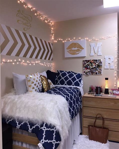30 Cute Girl Dorm Room Design Ideas Dorm Room Designs College