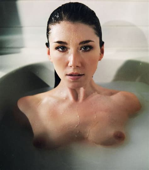 Jewel Staite Nude And Sexy Collection 59 Photos Videos The Fappening