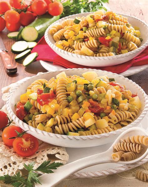 Verdure sughi di verdure sughi di pesce sughi di carne ricette sostenibili ricette primaverili ricette invernali ricette estive ricette autunnali pesce pasta al forno pasta carne. Pasta integrale con ragù vegetariano di verdure | Chef di ...
