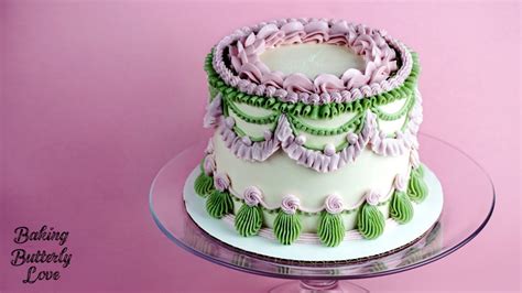 Tips For Decorating A Perfectly Vintage Cake Buttercream Piping