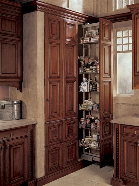 I recently moved into an old house that is so rustic and cute. Organization and Design Ideas for Storage in the Kitchen ...