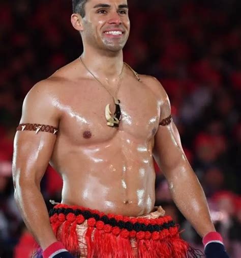 Pita Taufatofua Tongas Flag Bearer Has Returned For The Tokyo Olympics