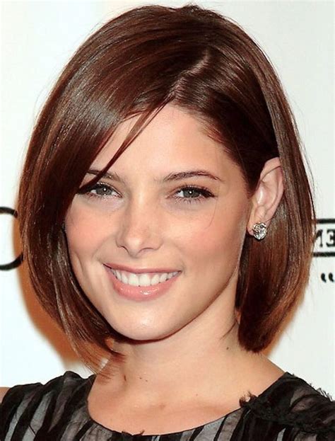Hairstyles For Women Over 60 With Double Chin | Short ...