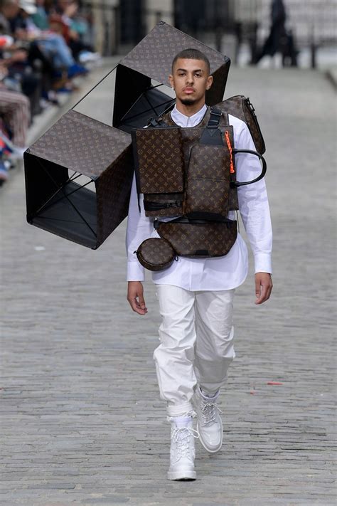 Louis Vuitton Spring Summer 2020 Collection. | VSM（ヴィエスエム ... Top 100 boys names for 2020 | mom365.