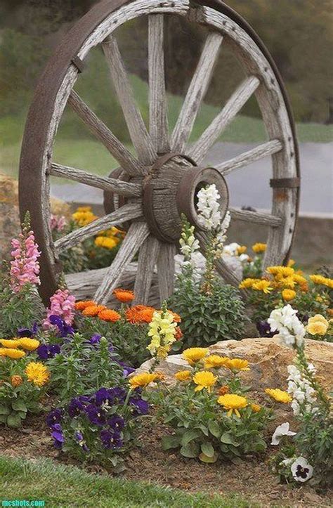 50 Rustic Backyard Garden Decorations 52 Farmhouse Landscaping