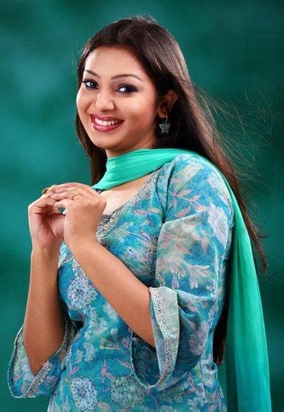 Bd Luminary Sadia Jahan Prova Bangladeshi Model