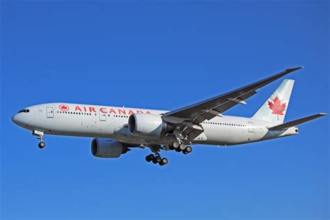 C Fiua Air Canada Boeing 777 200lr 1 Of 6 In Fleet