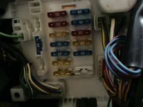 1993 Geo Prizm Fuse box diagram - Questions (with Pictures ...