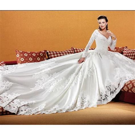 Sissi folge 1 willkommen in possenhofen. Sissi brautkleid