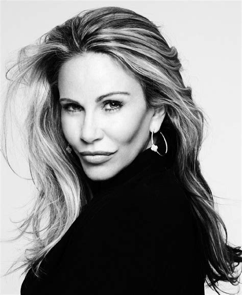 120,927 likes · 816 talking about this. Poze Tawny Kitaen - Actor - Poza 14 din 27 - CineMagia.ro
