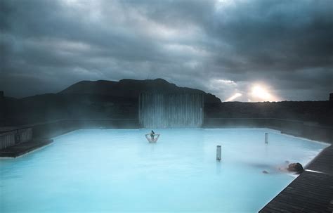 Iceland Is On The Top Of Everybodys Honeymoon List Heres How To Plan