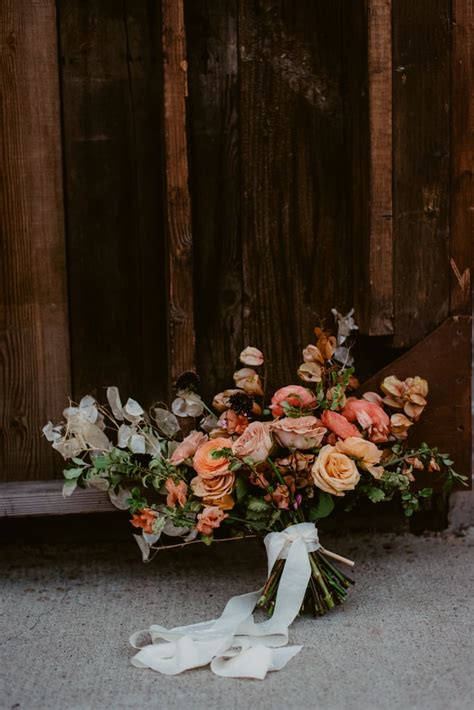 Romeo and juliet style shoot. Romeo and Juliet Wedding Ideas | POPSUGAR Love & Sex Photo 12