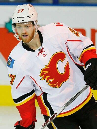 High quality dougie hamilton gifts and merchandise. Dougie Hamilton - Calgary | Calgary flames, Nhl players ...
