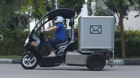 Need to pick up some groceries? Report: Uber looks into buying e-scooter company Bird or ...