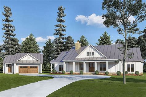 One Story New American House Plan With Detached 2 Car Garage With