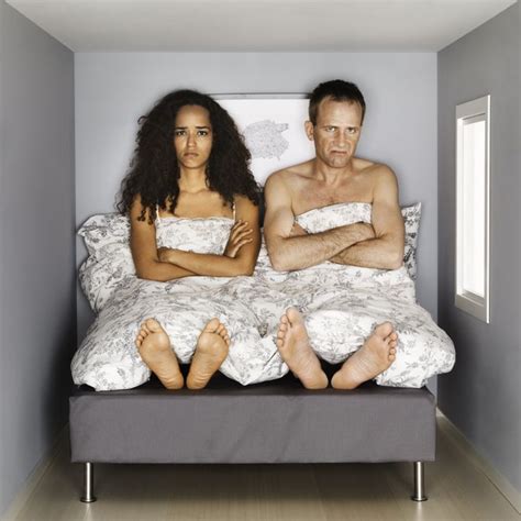 These 13 Happy Couples Sleep In Separate Beds Heres Why Huffpost Uk
