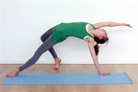 Whether that's an emotion or thought or tension that you need to let go of. Neo Yoga Blog: Hoe vaak 'moet' je yoga doen?