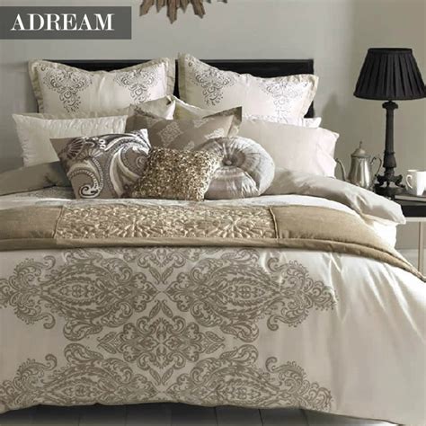 You've finally settled upon a king mattress. Adream Bedding Set Duvet Cover Set European style cream ...