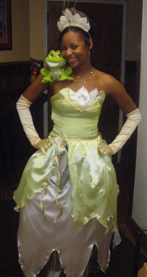 Risc handmade homemade princess tiana costume from princess tiana costume diy , source:rischandmade.blogspot.com. Princess Tiana Costumes | Costumes FC