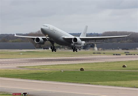 A330 mrtt nato multinational multi role tanker transport fleet. A330 MRTT