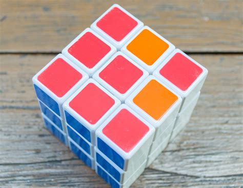3 Ways To Make Awesome Rubiks Cube Patterns Wikihow