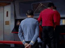 Star Trek Tos GIF Star Trek Tos Spock Discover Share GIFs