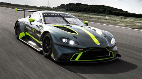 Check Out The New Aston Martin Vantage Gt3 And Gt4 Race Cars Top Gear