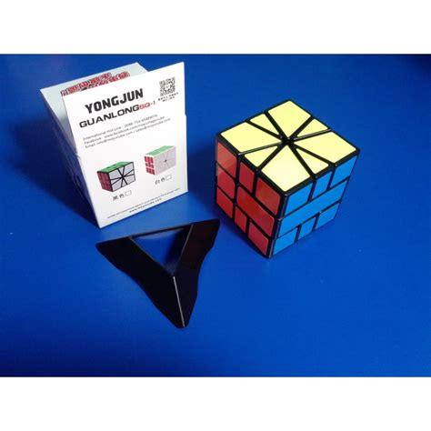 It's very easy to use our free 3d rubik's cube solver, simply fill in the colors and click the solve button. Cub Rubik - YJ Square-1 - Puzzle mecanic