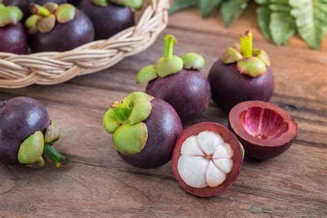 Mangosteen Benefits And Uses Of This Tropical Fruit