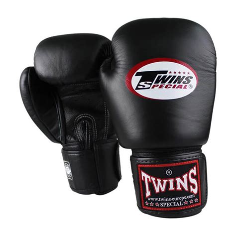 Best 16 Oz Boxing Gloves For Training Sparring And Heavy Bag Smartmma