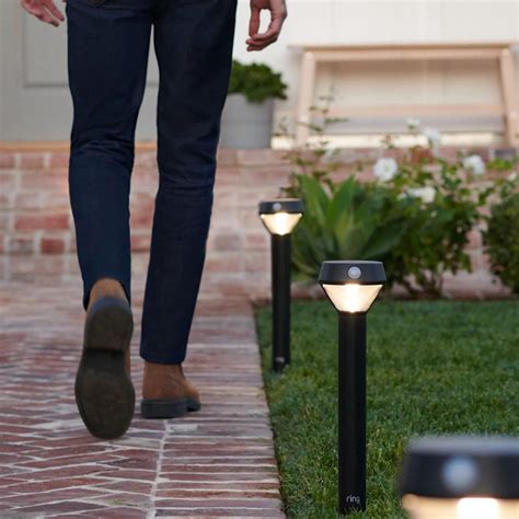Solar Powered Pathlight That Shines Up To 80 Lumens Of White Light On