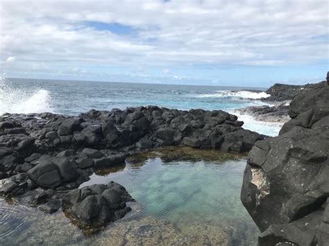 Does Kauai Have Black Sand Beaches