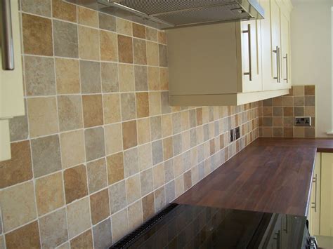 ¿qué es el revestimiento plástico? Revestimientos para la pared de la cocina