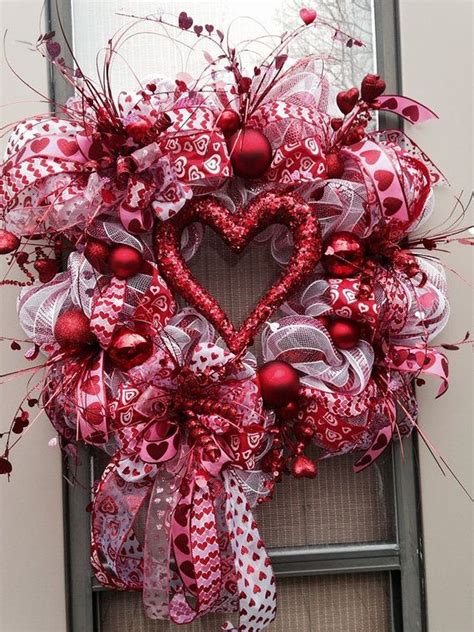 Awesome 48 Extraordinary Diy Wreaths Design Ideas For Valentines Day