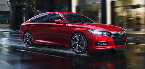 Honda accord 2018 precio rd. Honda dominó la lista de las mejores compras en autos del 2018