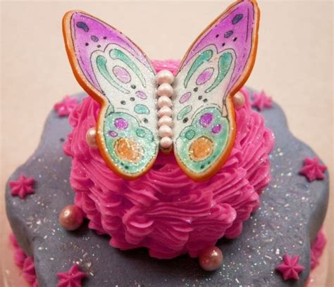 Cake Handpainted Butterfly Made Of Sugar Butterfly Cakes Cupcake