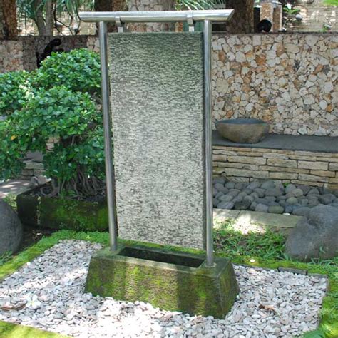 Maybe you would like to learn more about one of these? Wasserwand, Wasserspiel, Brunnen für Garten und Terrasse ...