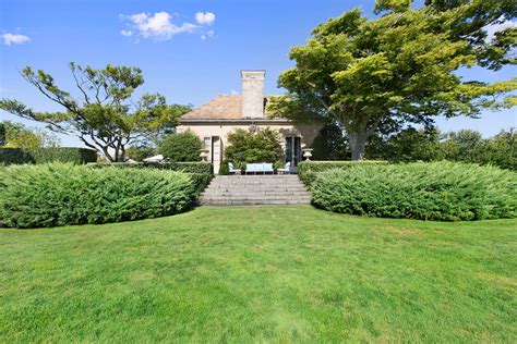 The village of westhampton beach in southampton has its own article. Four Fountains, Southampton, New York | Leading Estates of ...