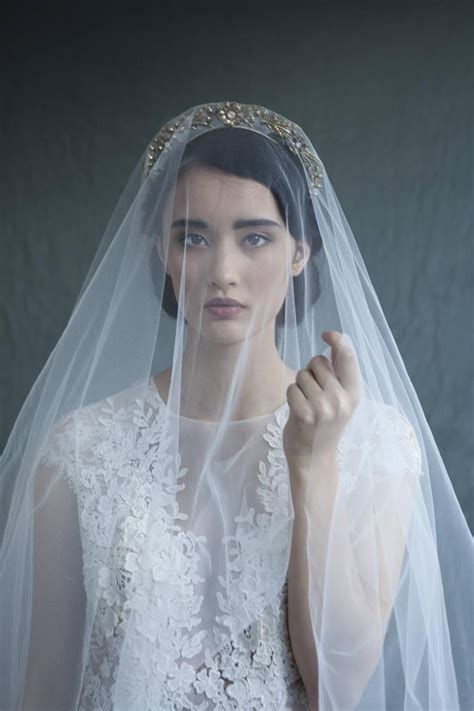 It's easy to fall in love with an. 10 Wedding Veils fit for a Princess (With images) | Gold bridal headpiece, Bohemian wedding ...